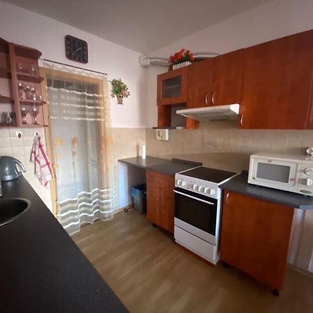Apartman Tanas Atlantis Tabor Apartment ภายนอก รูปภาพ