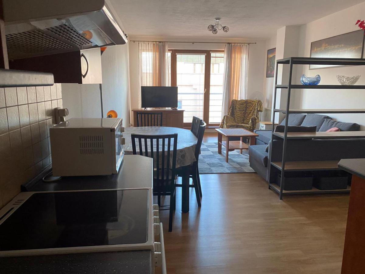 Apartman Tanas Atlantis Tabor Apartment ภายนอก รูปภาพ